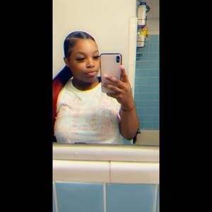 Meet your Posher, Shayla